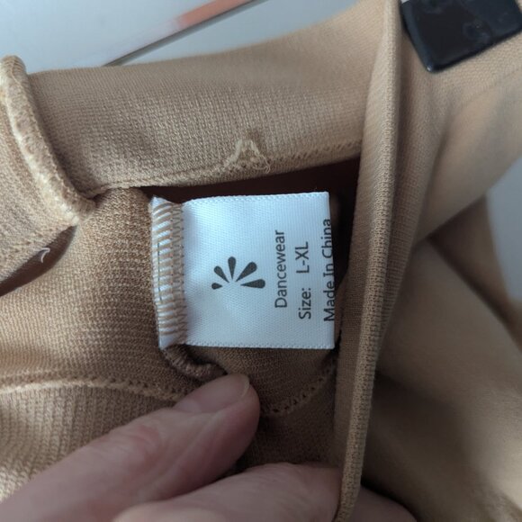 Figure skating tights women's size 4-6 - Picture 3 of 6